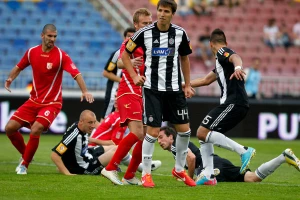 Šćepović ne voli crveno-belo, hoće ljubičasto!