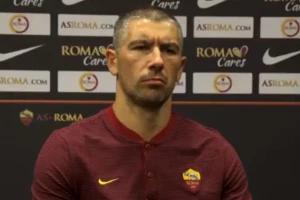 Roma delila brojeve, pretpostavljate koji je odabrao Kolarov?