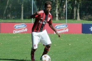 Bivši fudbaler Milana se ubio zbog rasizma