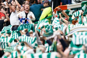 Škoti postepeno vraćaju navijače na stadion