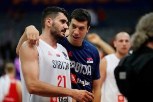 Kuridža i Mitrović: "Imamo malo vremena, ali dve pobede su imperativ"