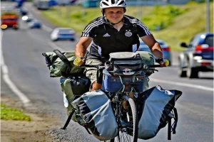 Najpoznatiji Grobar na biciklu dobio poruku od Albanca o kojoj će se tek pričati!