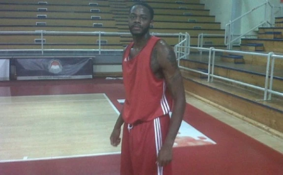 kkcrvenazvezda.rs