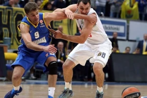 EL - Real iskoristio poraze Himkija i Olimpijakosa