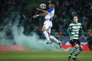 Sporting protiv Portoa - Sneg, dečko koji skuplja lopte i naravno Žardel