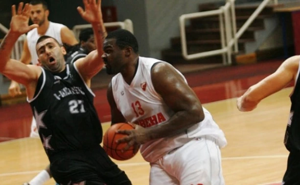 kkcrvenazvezda.rs