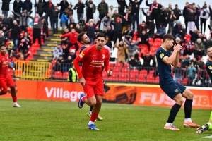 Evrogol i tri boda za Radnički na Bandovićevom debiju u Kragujevcu, Drinčićev debi u Kruševcu neslavno prošao