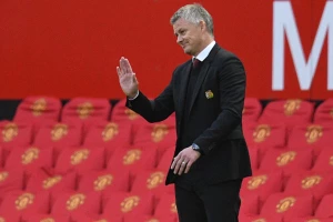 Solskjer o "slučaju Kavani" - jedine reči na engleskom koje zna, čime Ole nije oduševljen?