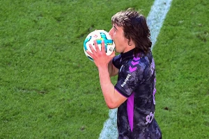 Zvanično - Počela post Vengerova era, Arsenal kupio prvog igrača!