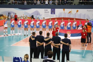 SP: Ništa od osvete, Srpkinje za tron protiv Italije!