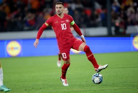 Dešava se - Toplo, vruće, vreleo, Dušan Tadić uskoro oblači Zvezdino crveno-belo "odelo"?