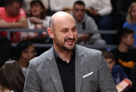 Krstić pun utisaka stiže sa Bliskog istoka: "Srbija gleda ka FIBA"