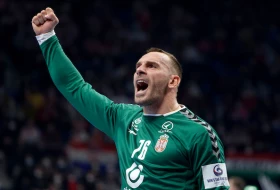 Transfer karijere Vladimira Cupare, srpski golman ide u Bundesligu!