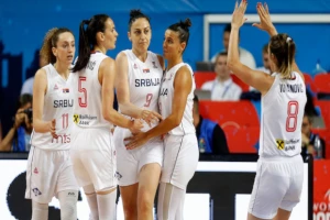 Srpske košarkašice sigurne na poluvremenu protiv Kanade