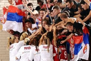 EP U18 - Srpkinje već u drugom krugu, sprečen 'bliski susret' navijača