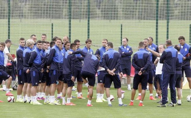 BETAPHOTO/BRANISLAV BOZIC/AV