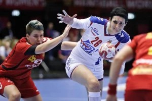 SP - Srpske lavice otkinule bod Crnoj Gori!