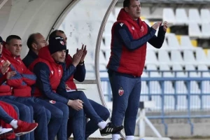 Stanković kreće na Arku sa dva špica, prenos na čak tri mesta! (SASTAVI)