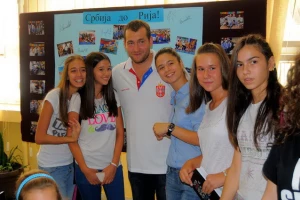 Zlatni srpski ''Delfini'' prelepo dočekani u Kragujevcu!