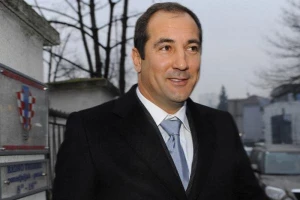 Štimac: "Znamo da će Modrić završiti u Realu"