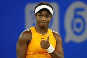 Stivens pobedila Osaku na završnom WTA turniru
