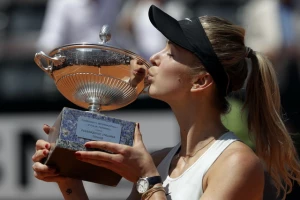 Završni WTA turnir počeo pobedom Svitoline