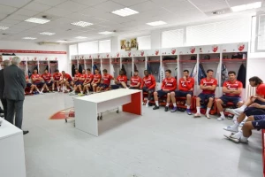 Preokret - Zvezda odlučila da zadrži levog beka!