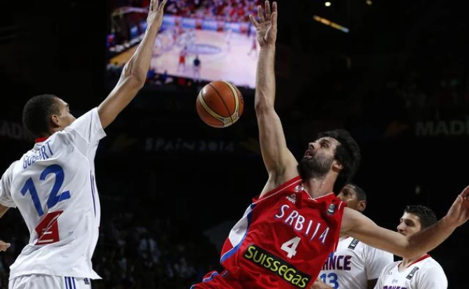 Beta/AP Photo/Daniel Ochoa de Olza