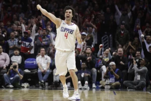 Teo i Lebron rušili rekorde, kraj sezone za Kazinsa, "Pop" traži da navijačima vrate novac!