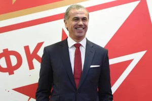 Zvezda - Niko kao Zvezdan?