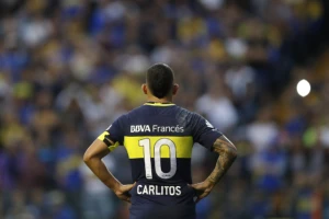 Legenda svetskog fudbala, Tevez je nekada preskakao mrtve, sad se povredio, u zatvoru?!