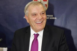 Karadžić: "Da nije Vučića i FSS Zvezda bi igrala u trećoj ligi!"