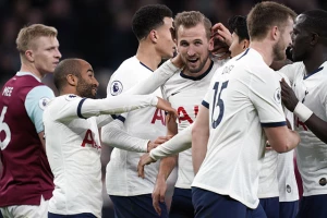 PL - "Petarda" Murinjovog Totenhema, Liverpul siguran na "Vitalitiju"!