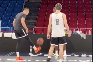 Šta smo videli na poslednjem treningu Partizana u Vitoriji? Raspoloženje je na nivou