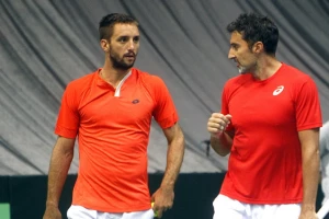 Zimonjić i Troicki nastavljaju da blistaju, stigli do finala!