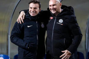 Stanojević skroman, Sabo pohvalio crno-bele