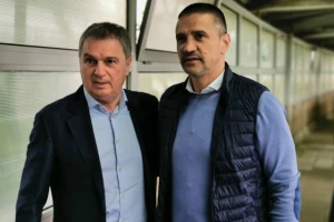 Otkriveni najvažniji detalji Tumbakovićevog ugovora, a ko će mu biti pomoćnici?