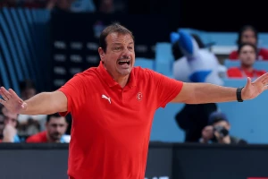 Ataman ima poruku za Janakopulosa: ''Jokić mu je omiljeni igrač, ali ako je gledao ovu utakmicu...''