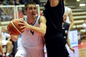 Partizan se pobedom nad Lukoilom odužio "Grobarima"!