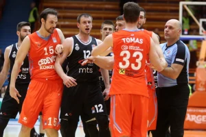 Tomas se oglasio posle incidenta - Krivicu svalio na košarkaša Partizana!