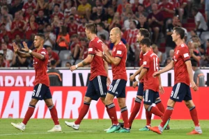 Loše vesti za Bajern, vezista par meseci van stroja, defanzivac par nedelja