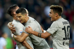 Ronaldo se zaneo u veselju, Dibala "stradao"!