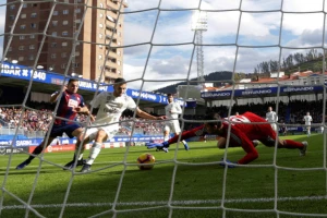 Primera - Eibar ponizio "Kralja" bez Dmitrovića, Solarijeva vojska razbijena u Baskiji!