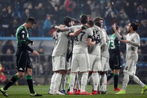 Juventusove slatke muke, gde slaviti titulu?