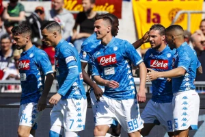 Verona pružila sjajan otpor, ali je Milik briljirao!
