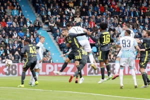 Serija A - Šampanjac će morati da sačeka, Spal šokirao "Staru damu" u Ferari!