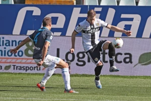 Serija A - "Mlekadžije" se obrukale pred praznim tribinama, Spal odneo bodove iz Parme!