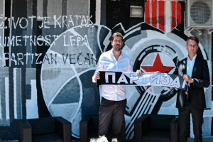 Partizan na EFEKTAN način demantovao priče o transferima svojih košarkaša! Brojevi sve govore...