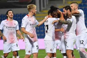 Norvežanin potpisao, jedan od ove trojice štopera igraće za Milan!
