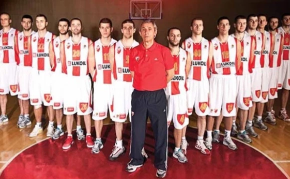 kkcrvenazvezda.rs